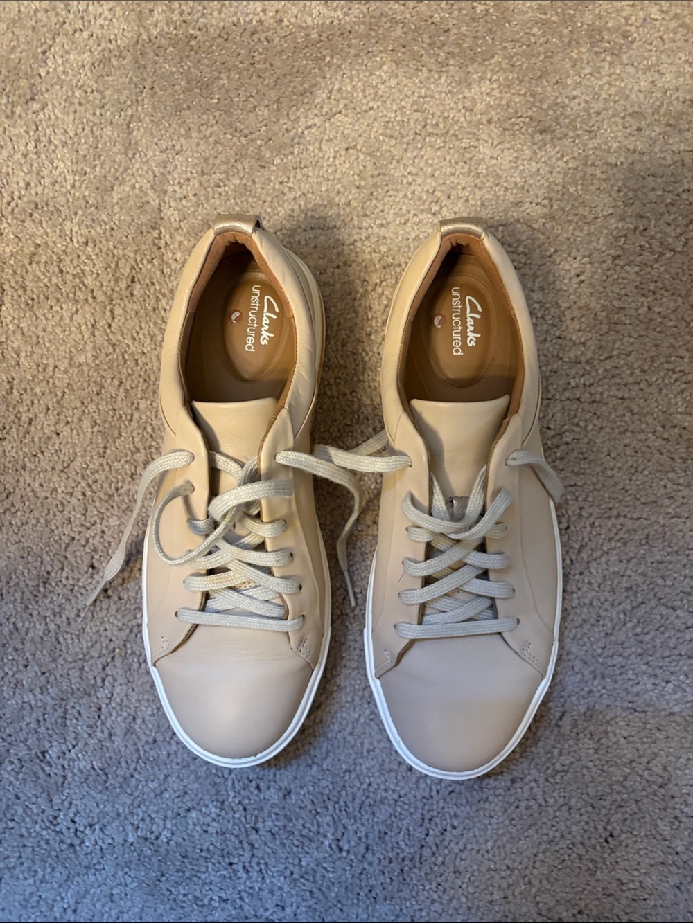 Clarks Unstructured Lace-Up Sneakers women’s 8.5 like new - Picture 2 of 5